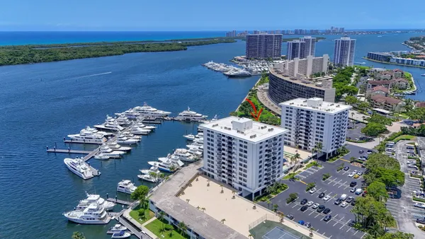 $350,000 | 1208 Marine Way, Unit 205, North Palm Beach, FL 33408