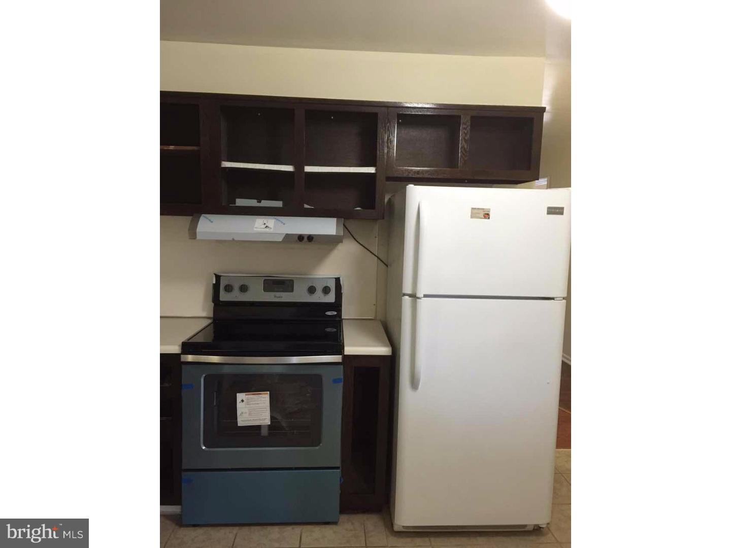 13 C Fairway Road Reading, PA 19607 - Photo 7 of 11 Kitchen