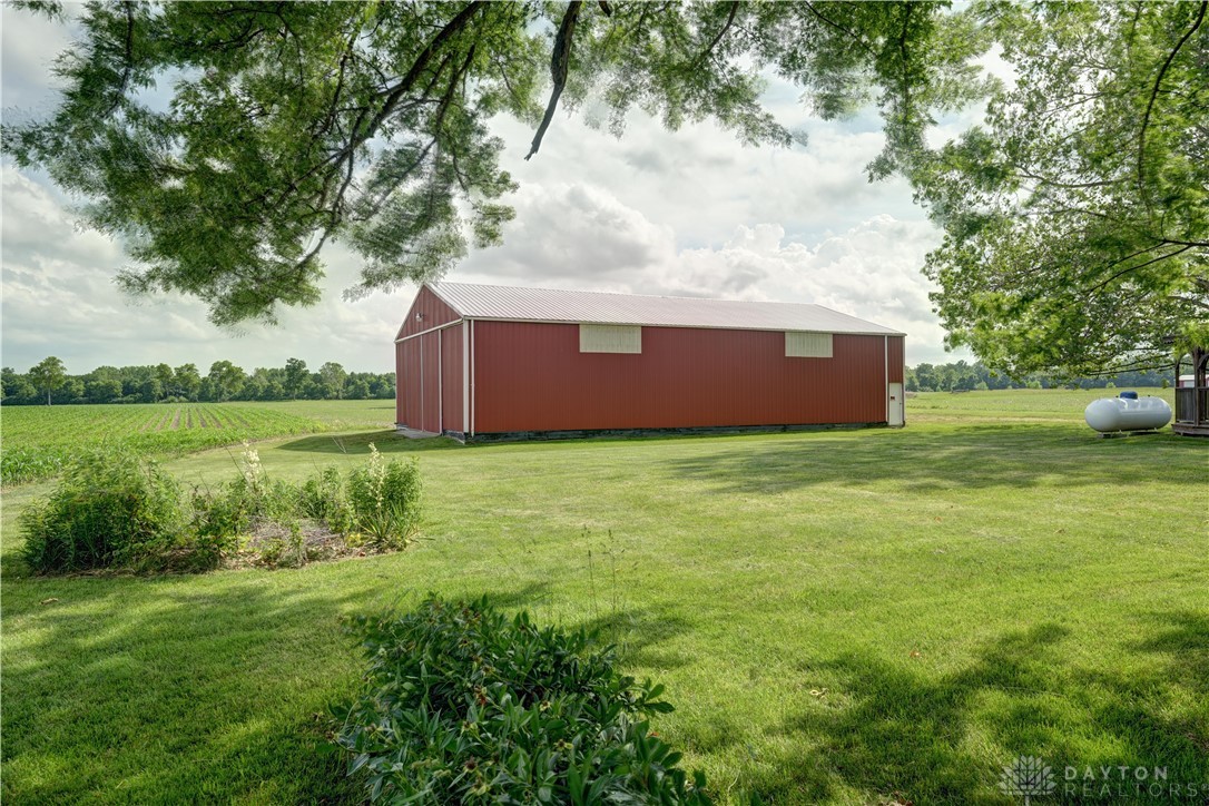 8150 Snake Road Dayton, OH 45426 - Photo 7 of 48
