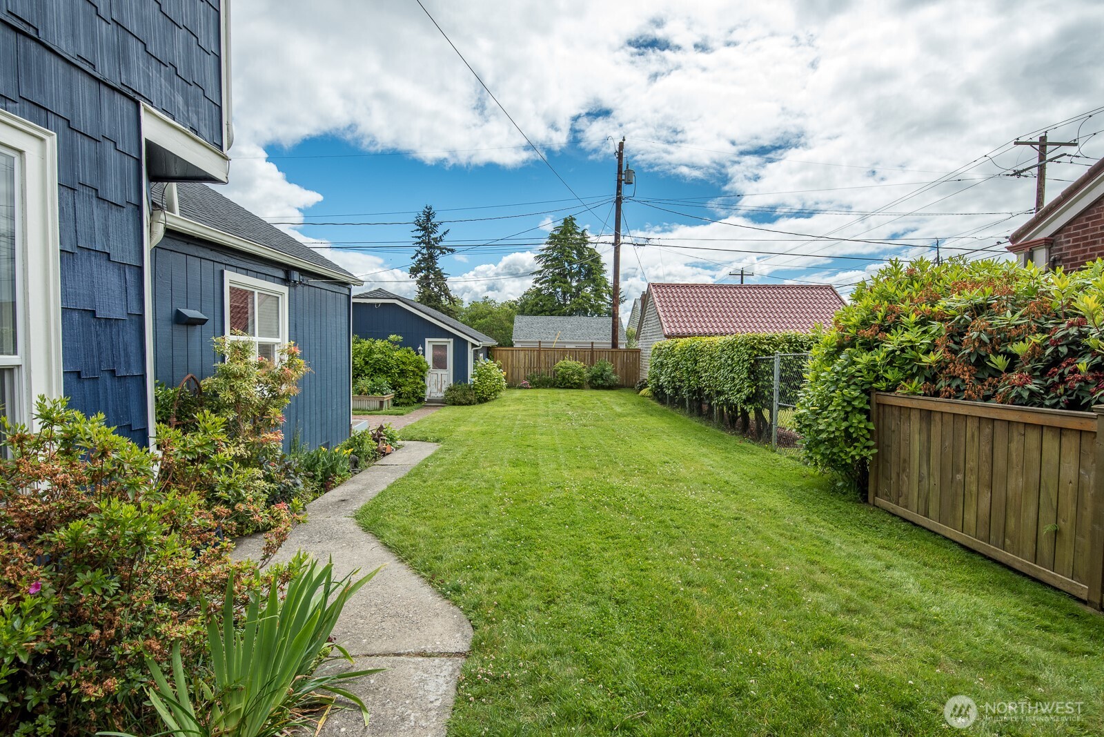 1825 Rucker Avenue Everett, WA 98201 - Photo 34 of 40