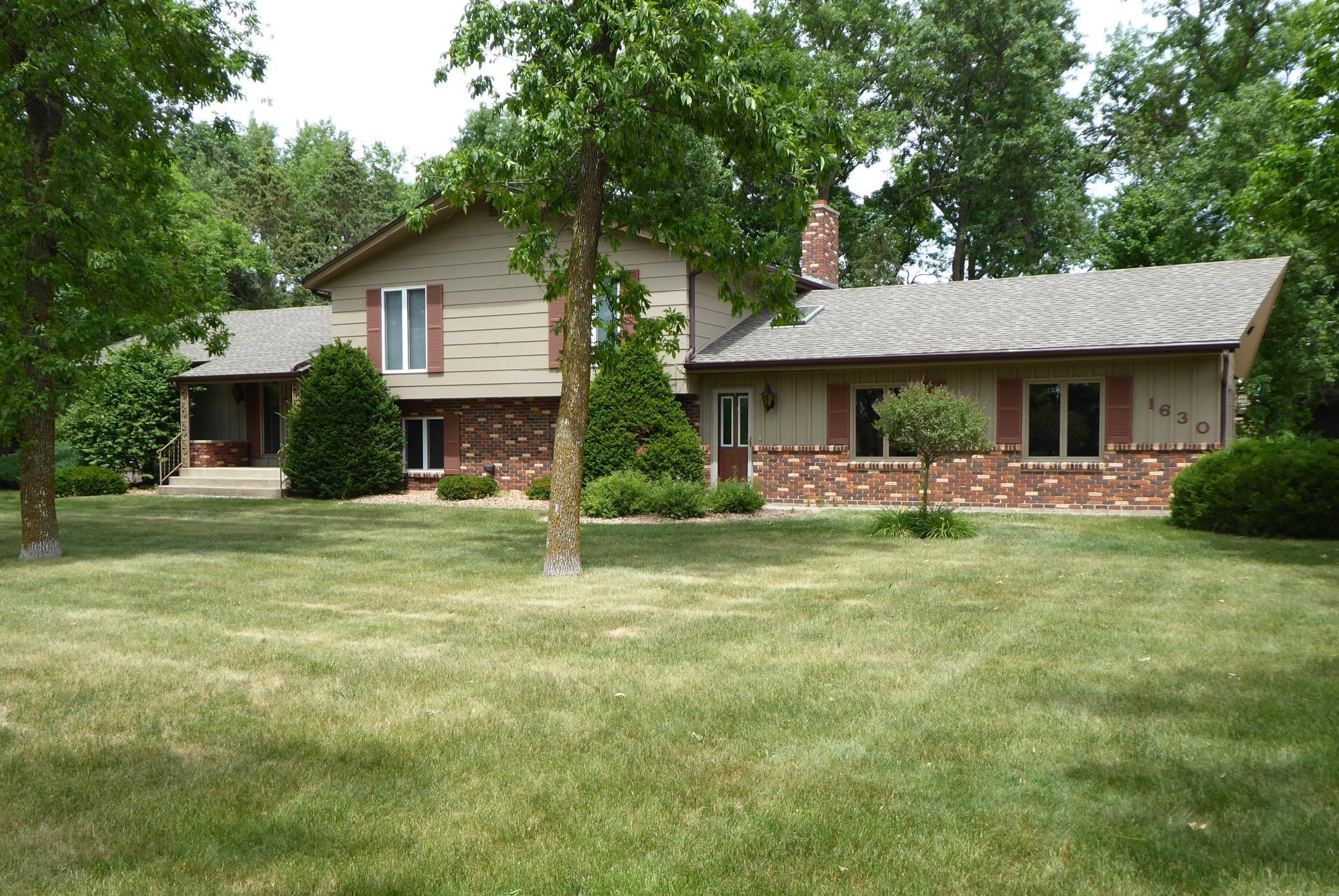 1630 River Road Windom, MN 56101 - Photo 1 of 1 Gallery Image 1