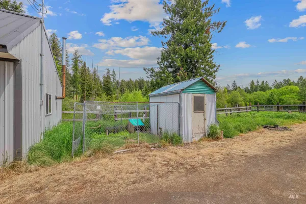 $899,000 | 716 3 Bear Creek Road, Kendrick, ID 83537