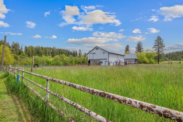 $899,000 | 716 3 Bear Creek Road, Kendrick, ID 83537