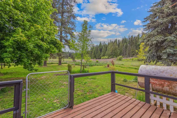 $899,000 | 716 3 Bear Creek Road, Kendrick, ID 83537