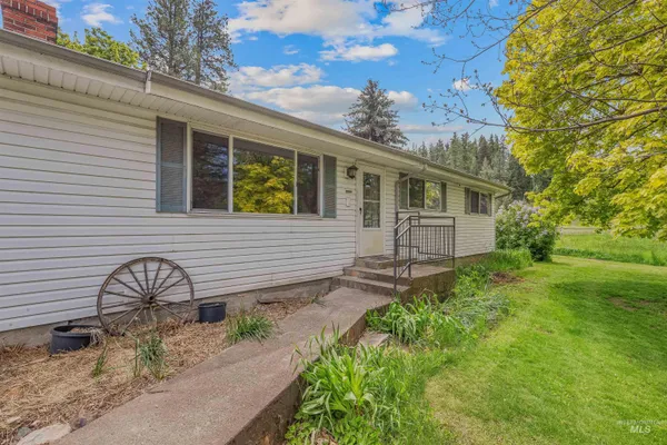 $899,000 | 716 3 Bear Creek Road, Kendrick, ID 83537