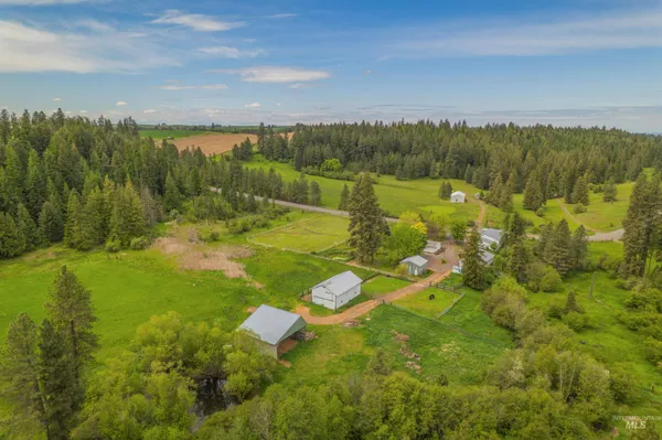 $899,000 | 716 3 Bear Creek Road, Kendrick, ID 83537