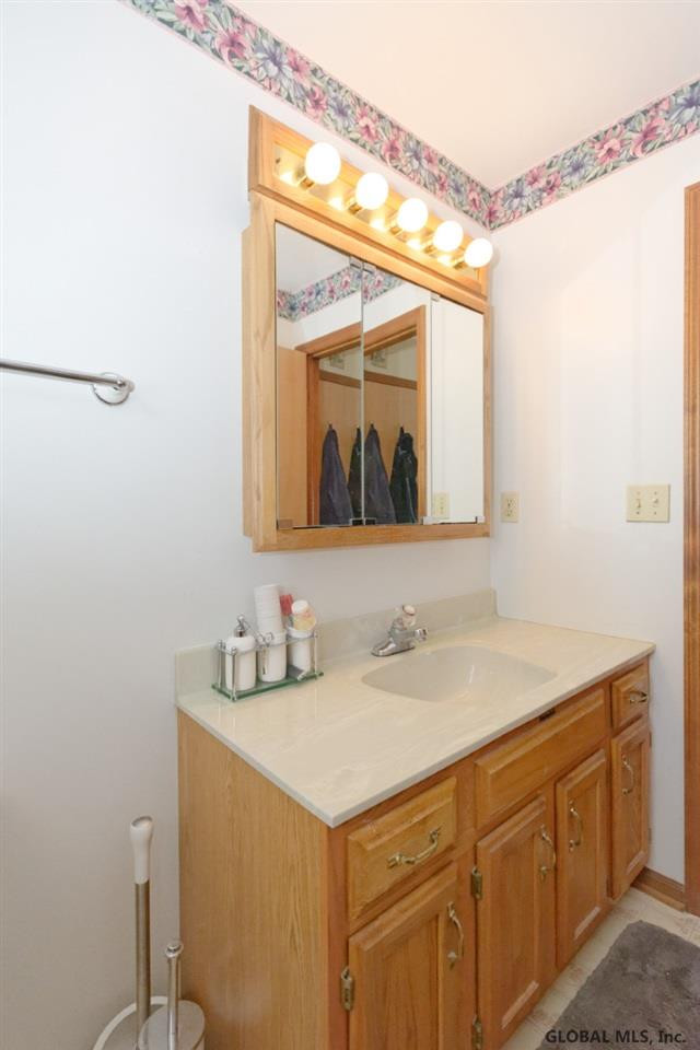 28 Robin Lane Rensselaer, NY 12144 - Photo 18 of 35 Photo 18