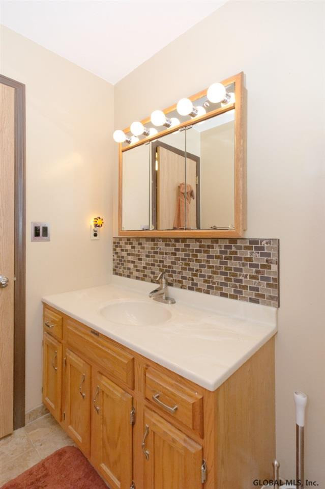 28 Robin Lane Rensselaer, NY 12144 - Photo 21 of 35 Photo 21