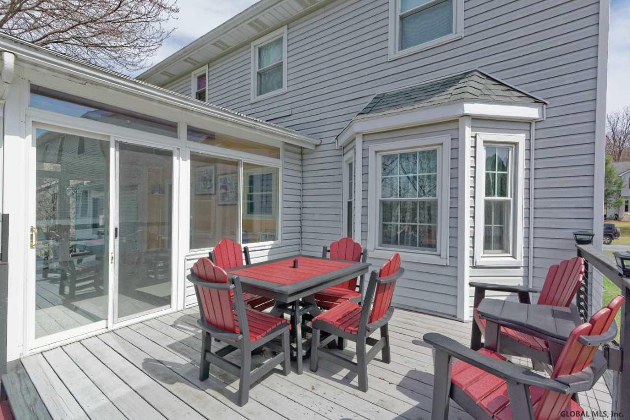 28 Robin Lane Rensselaer, NY 12144 - Photo 27 of 35 Photo 27