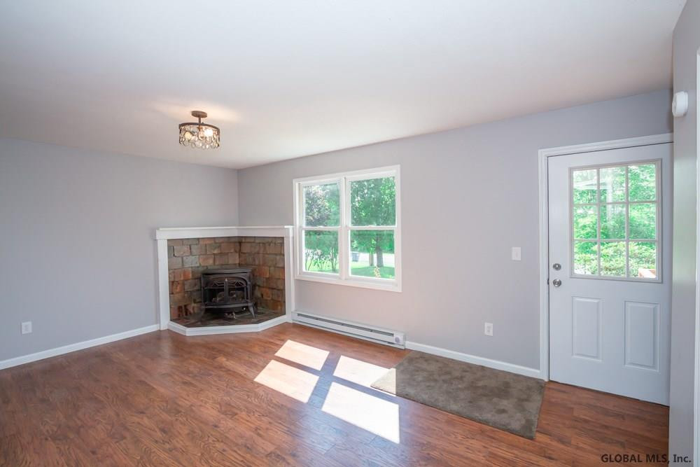 60 Colonial Road Stillwater, NY 12170 - Photo 7 of 38 Photo 7