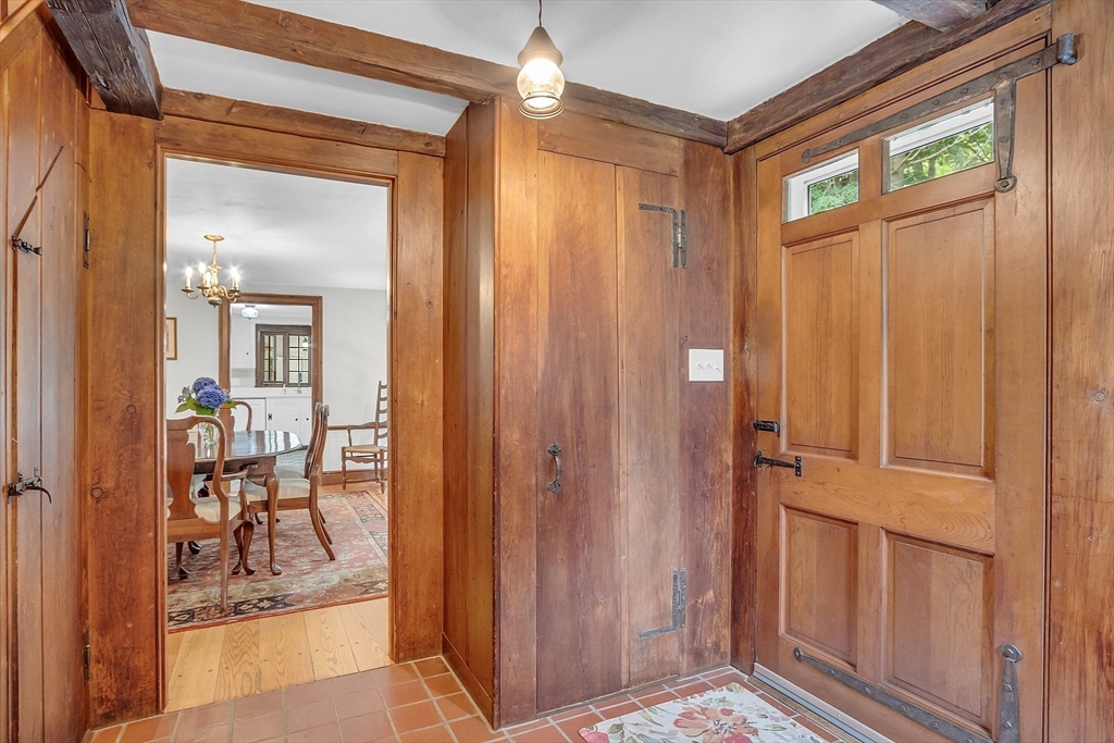 156 Bridge Street Hamilton, MA 01982 - Photo 19 of 42 Gallery Image 19