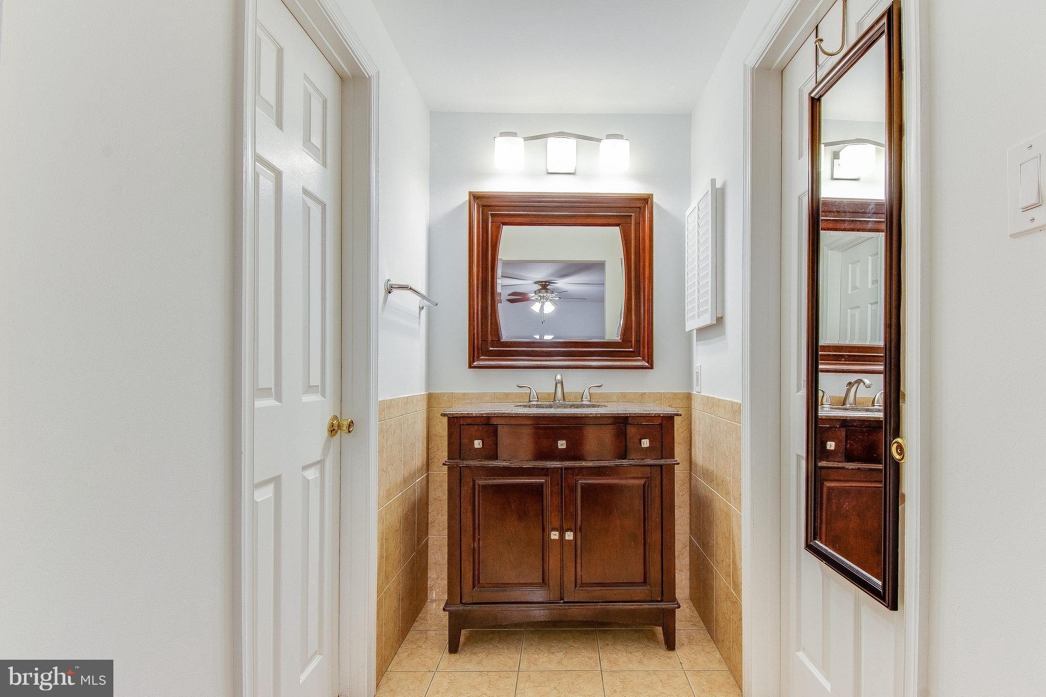 15113 Callohan Court Silver Spring, MD 20906 - Photo 18 of 30 Bath (Master)