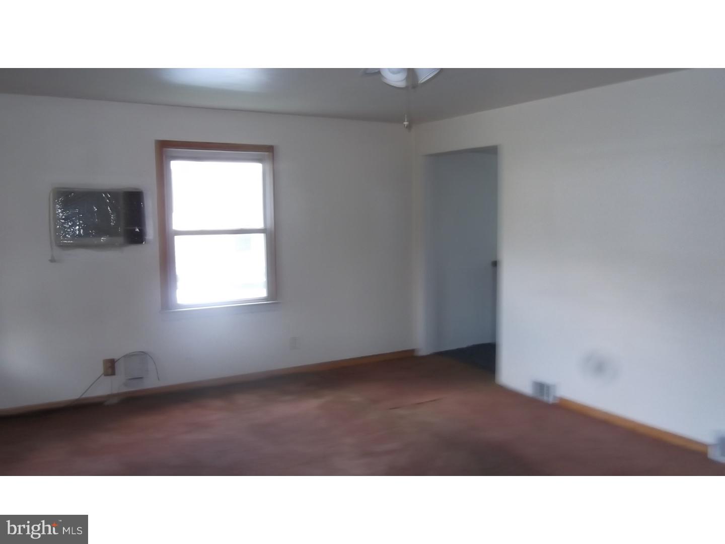 50 Meredith Road Hamilton, NJ 08610 - Photo 3 of 19
