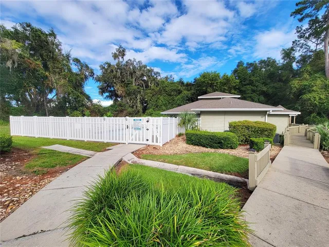 $262,500 | 12523 Northwest 7th Place, Newberry, FL 32669