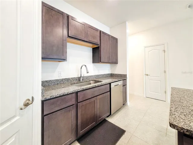 $262,500 | 12523 Northwest 7th Place, Newberry, FL 32669