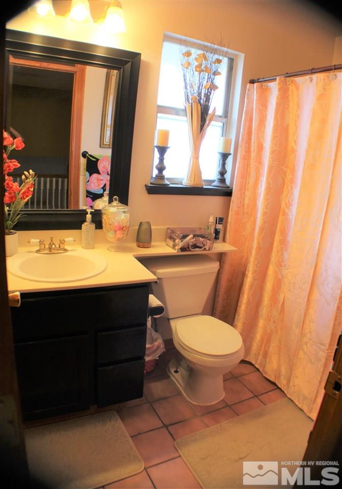 2794 Chavez Drive Reno, NV 89502 - Photo 17 of 24 Photo 18