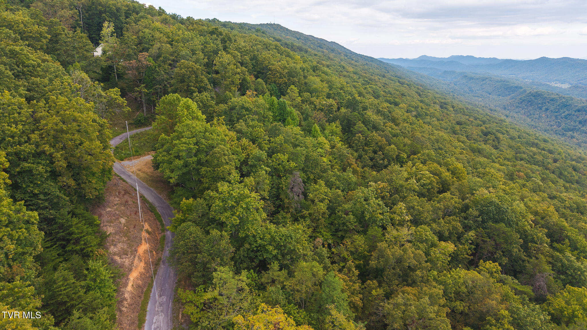 170 Fire Tower Road, Unit 4 & 5 Mooresburg, TN 37811 - Photo 3 of 31 DJI_20250917155518_0322_D