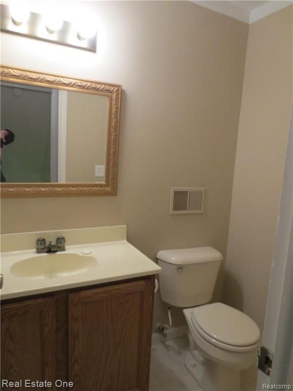 1295 Lamplighter Lane, Unit 75 Rochester Hills, MI 48306 - Photo 13 of 23