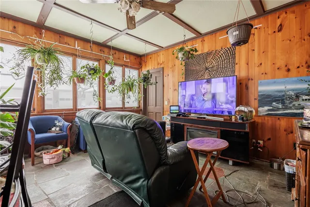 $2,250 | 981 Latta Road, Unit 1, Greece, NY 14612