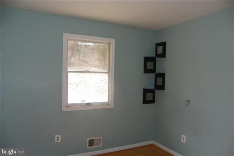 1228 Cherrytown Road Westminster, MD 21158 - Photo 18 of 20 Bedroom #3