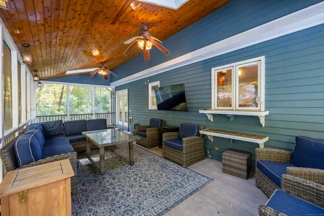 $669,900 | 367 Sachem Road, Southbury, CT 06488