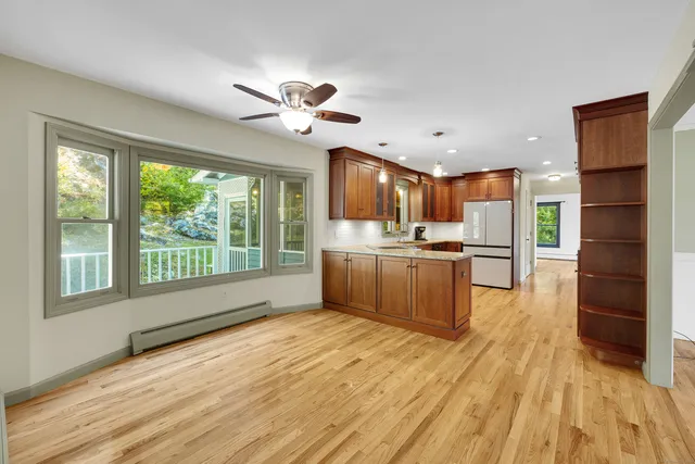 $669,900 | 367 Sachem Road, Southbury, CT 06488