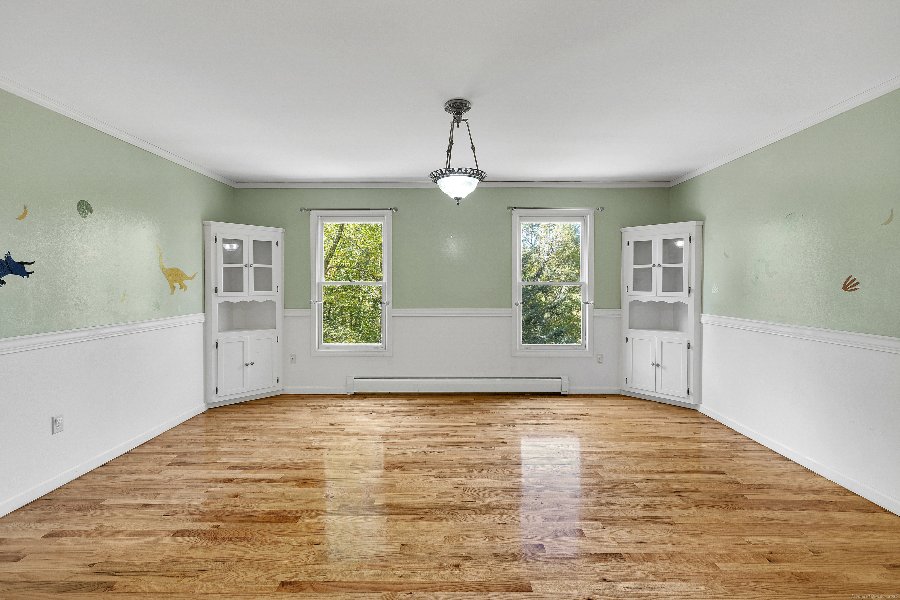 367 Sachem Road Southbury, CT 06488 - Photo 6 of 34 a view of an empty room with window