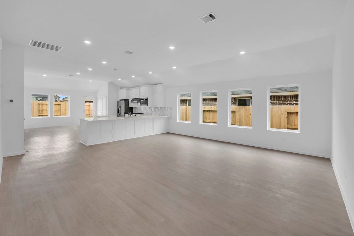 3503 Atlas Pt Lane Angleton, TX 77515 - Photo 6 of 16 **Photos are representative only. This is not the actual homesite.**