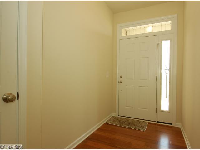 4580 Silo Ridge Clemmons, NC 27012 - Photo 2 of 16 Entry.