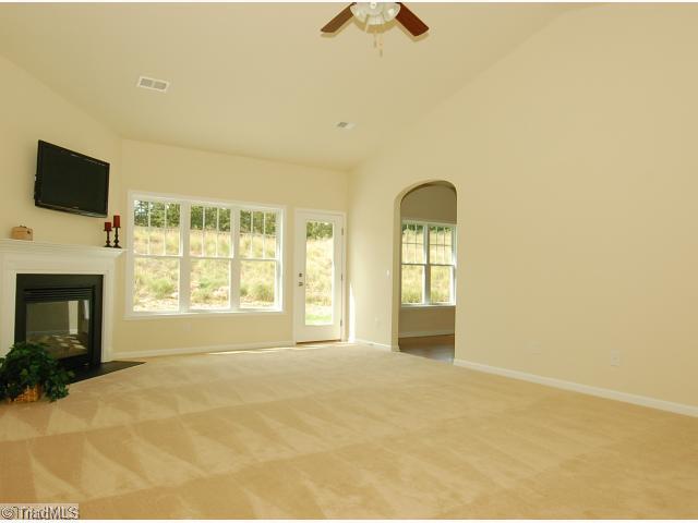 4580 Silo Ridge Clemmons, NC 27012 - Photo 8 of 16 Living Room.