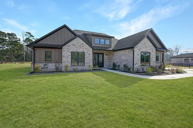 $635,500 | 15021 Tybee Lane, Conroe, TX 77306