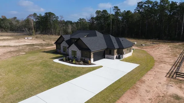 $635,500 | 15021 Tybee Lane, Conroe, TX 77306