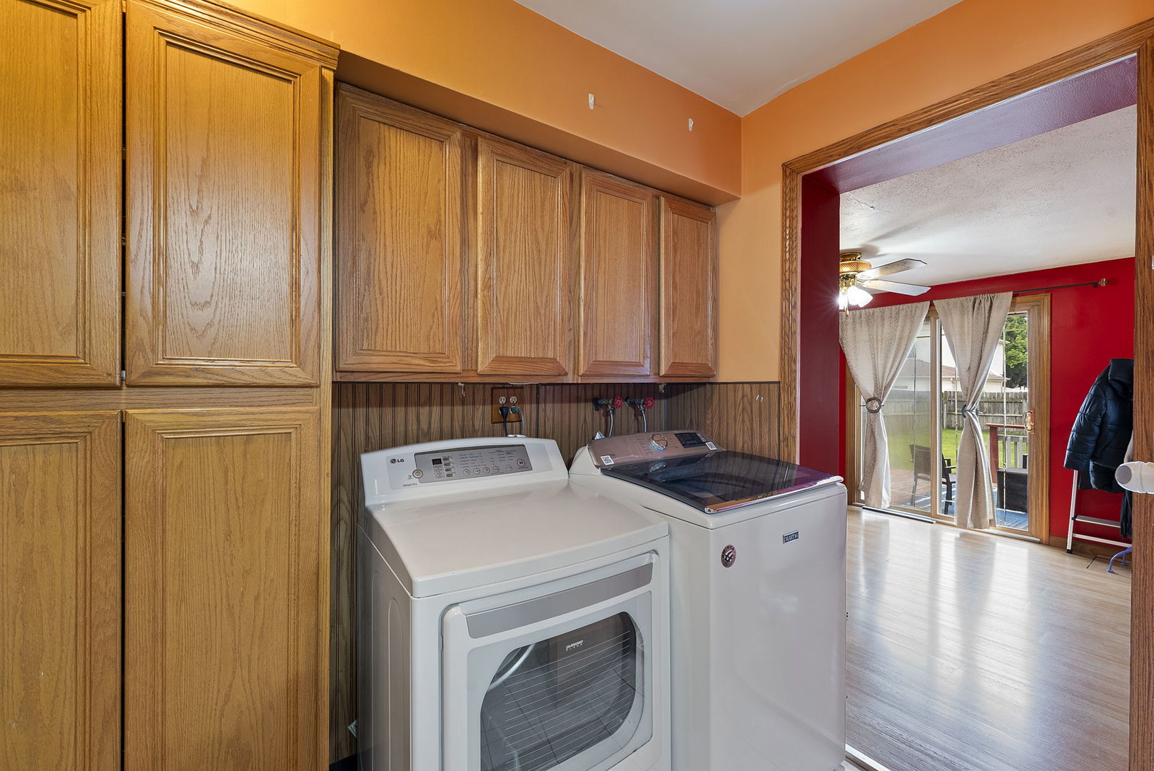 10608 Moody Avenue Chicago Ridge, IL 60415 - Photo 9 of 38