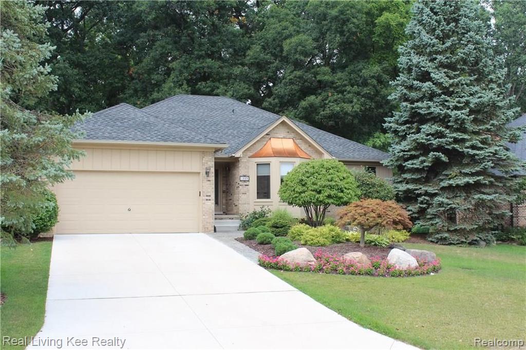 1668 Treeside Drive Rochester Hills, MI 48307 - Photo 1 of 25