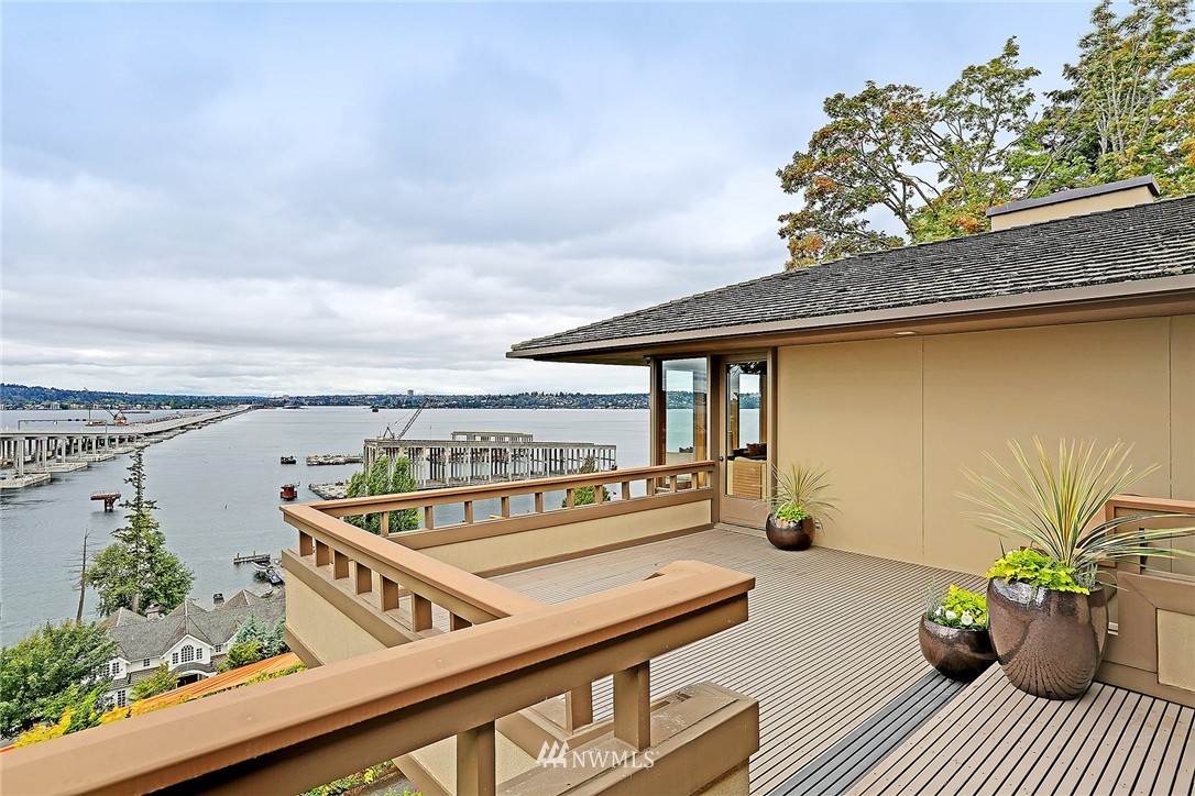 3223 Evergreen Point Road Medina, WA 98039 - Photo 18 of 25 view of balcony with furniture