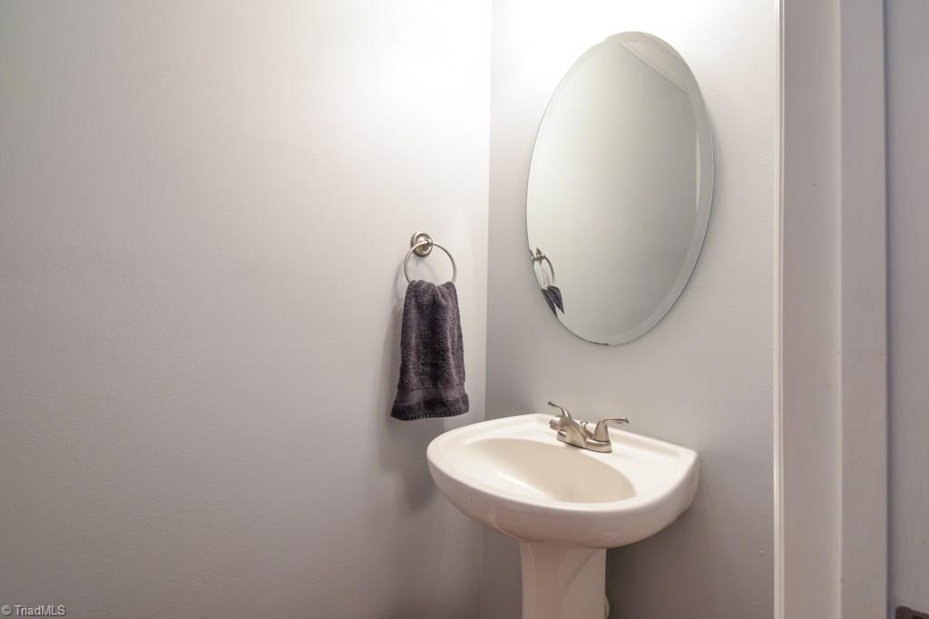 647 Barrocliff Road Clemmons, NC 27012 - Photo 18 of 25 Gallery Image 18