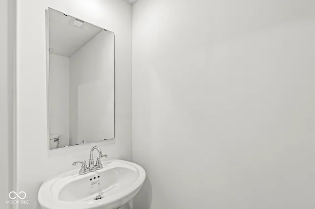 $1,850 | 7567 Marin Parkway, Indianapolis, IN 46229