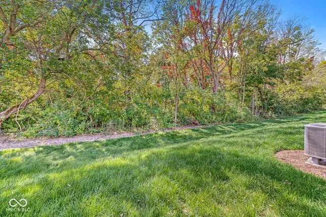 $1,850 | 7567 Marin Parkway, Indianapolis, IN 46229