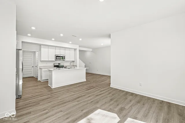 $1,850 | 7567 Marin Parkway, Indianapolis, IN 46229