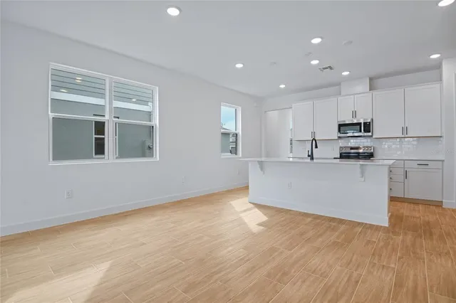 $445,950 | 1675 Crooked Crk Street, St. Cloud, FL 34771