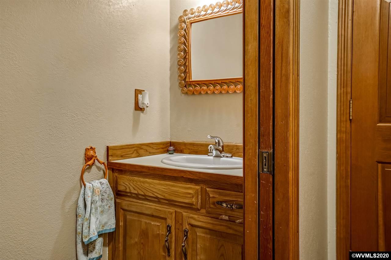 6224 Nelson Place Southwest Albany, OR 97321 - Photo 31 of 41 Gallery Image 31