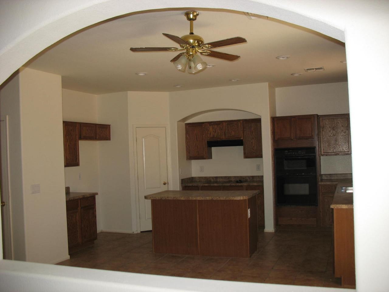 42519 Venture Road Maricopa, AZ 85138 - Photo 3 of 5 kitchen view