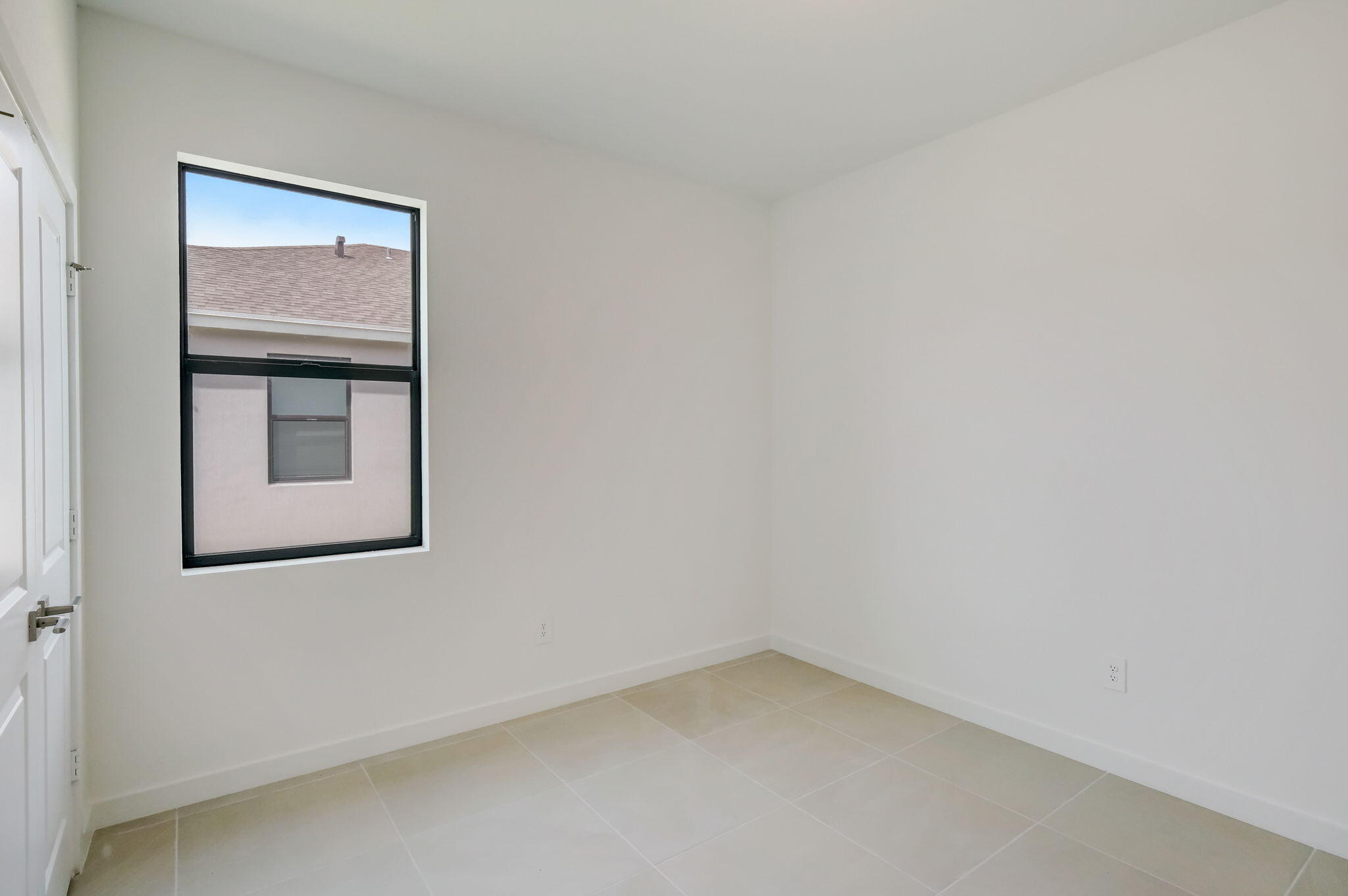 5946 Southeast Sky Blue Circle Stuart, FL 34997 - Photo 21 of 26 20240315171010385875000000-o