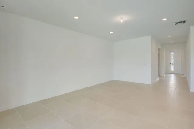 $3,800 | 5946 Southeast Sky Blue Circle, Stuart, FL 34997