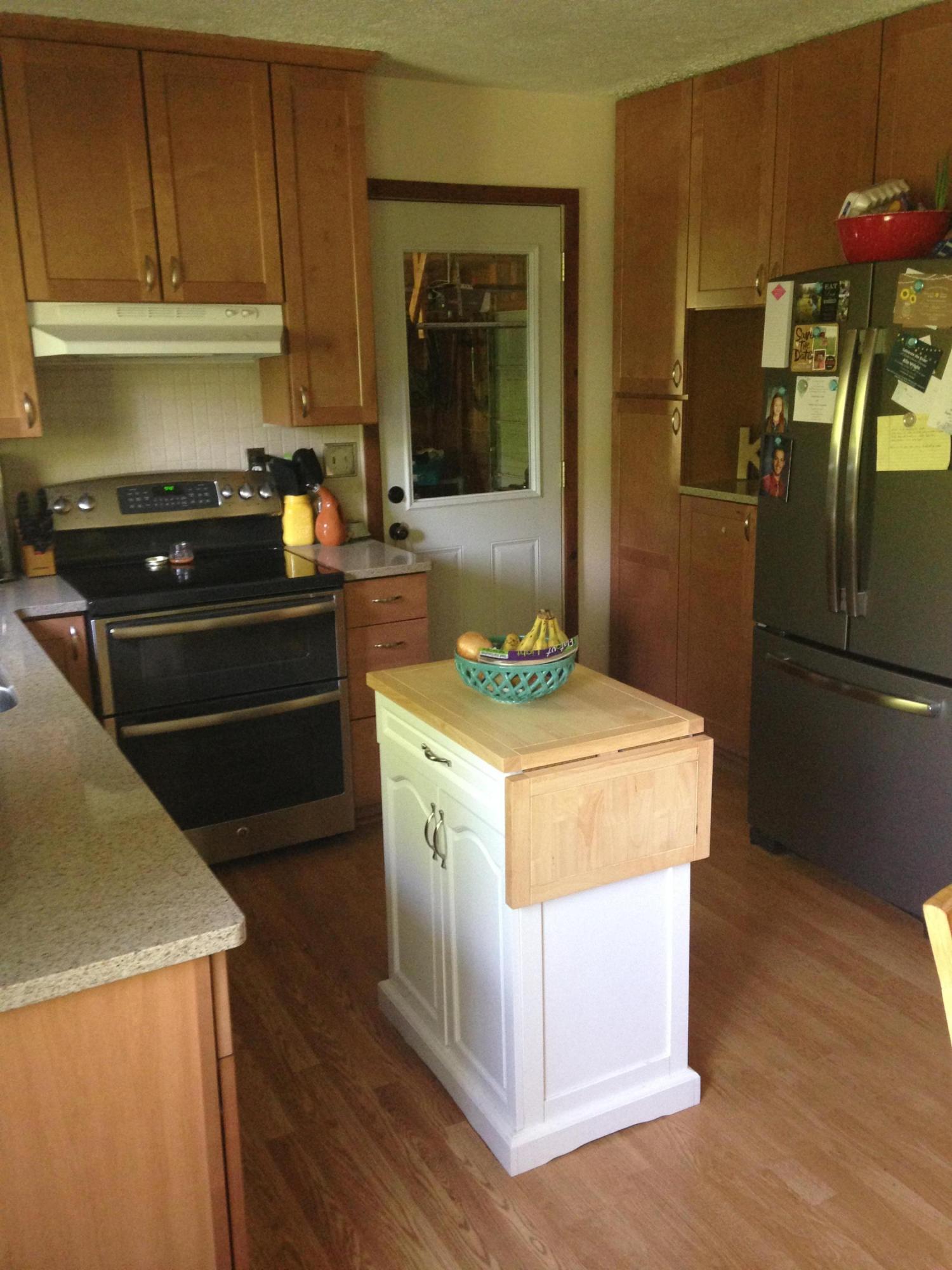 8274 South Grayling Road Grayling, MI 49738 - Photo 3 of 25 Gallery Image 3