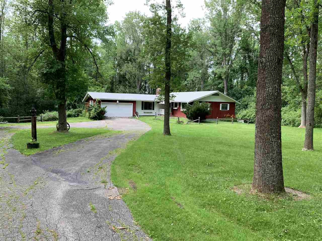2870 Shelburne Road Shelburne, VT 05482 - Photo 2 of 14 Gallery Image 2