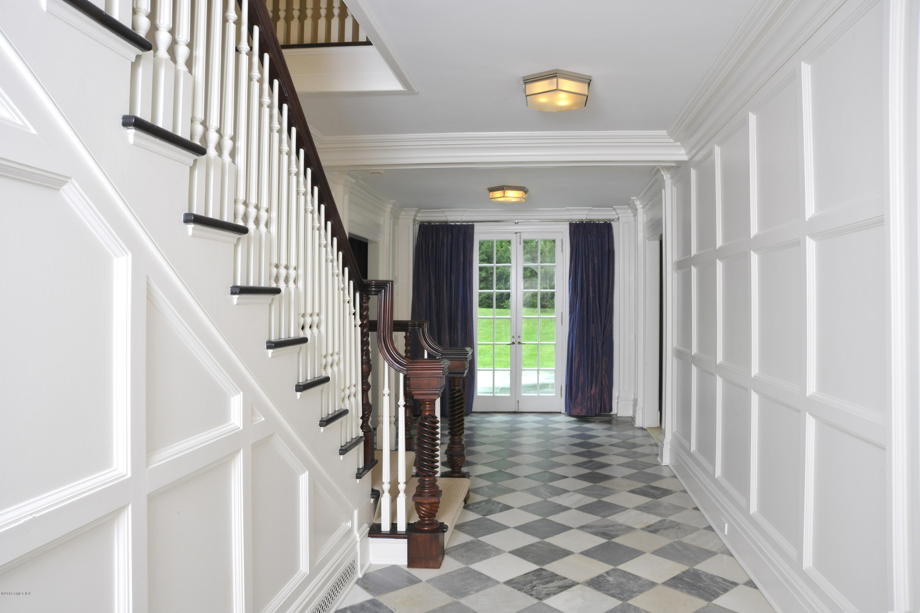 9 Woodside Road Greenwich, CT 06830 - Photo 3 of 20 a view of entryway