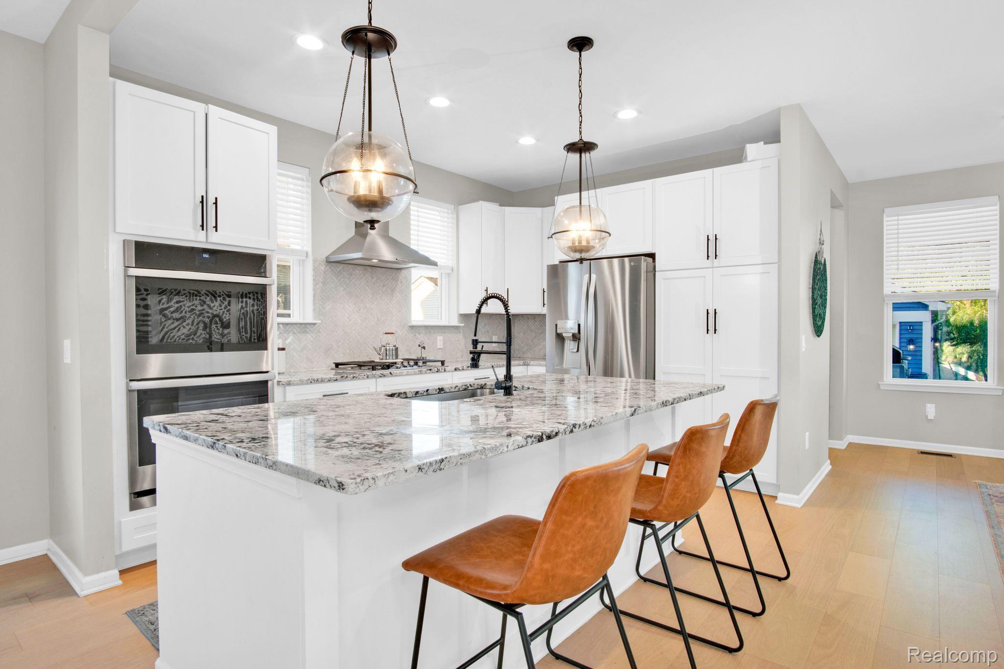 4230 Kent Road Royal Oak, MI 48073 - Photo 13 of 48 Gallery Image 13
