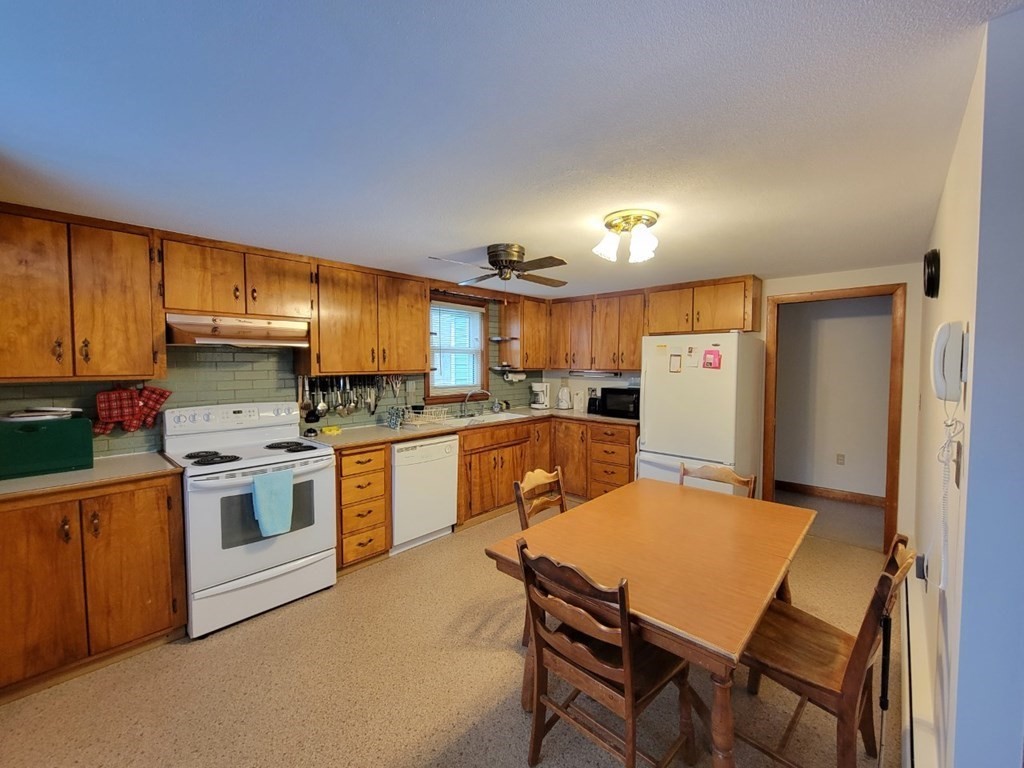 105 State Road Templeton, MA 01436 - Photo 2 of 31 Gallery Image 2