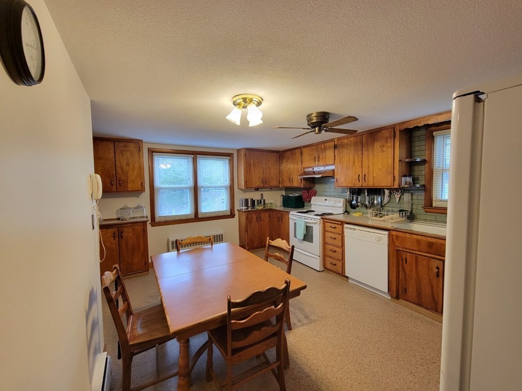 105 State Road Templeton, MA 01436 - Photo 3 of 31 Gallery Image 3
